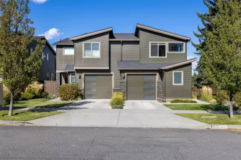 748 NE Vail Ln, Bend, OR 97701