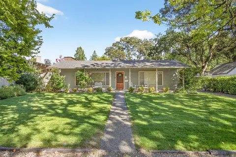 9 S Groveland, Medford, OR 97504
