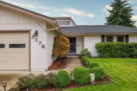 3178 Century Way, Medford, OR 97504