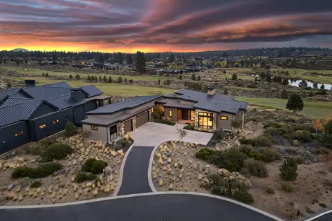 19107 Cartwright Ct, Bend, OR 97702