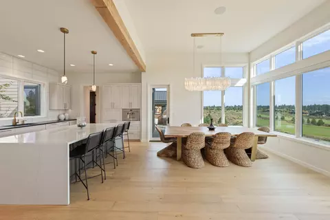 Dining - 19107 Cartwright Ct, Bend, OR 97702 photo 1 of 2