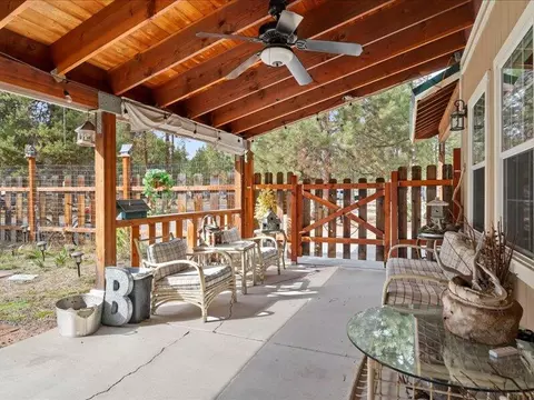 Exterior - 152113 Silver Spur Rd, La Pine, OR 97739 photo 3 of 12