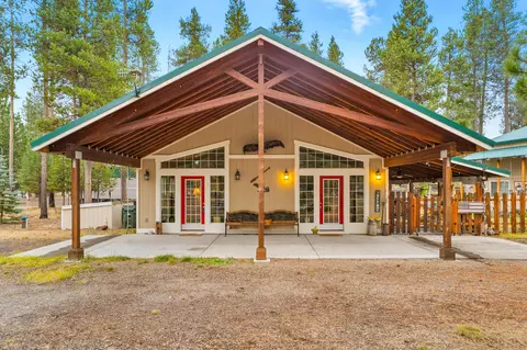 152113 Silver Spur Rd, La Pine, OR 97739