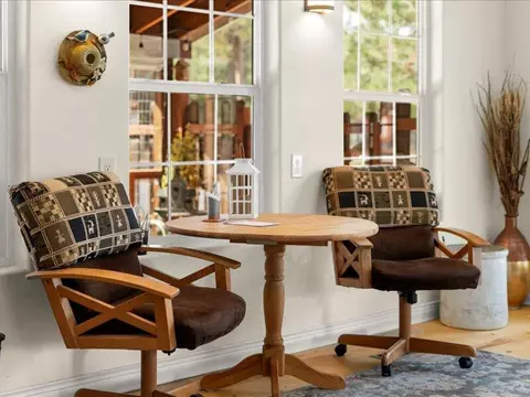 Dining - 152113 Silver Spur Rd, La Pine, OR 97739 photo 3 of 3