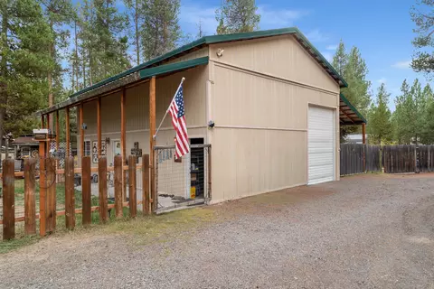 Exterior - 152113 Silver Spur Rd, La Pine, OR 97739 photo 1 of 12