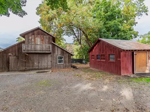 419 E Main St, Rogue River, OR 97537 photo 43