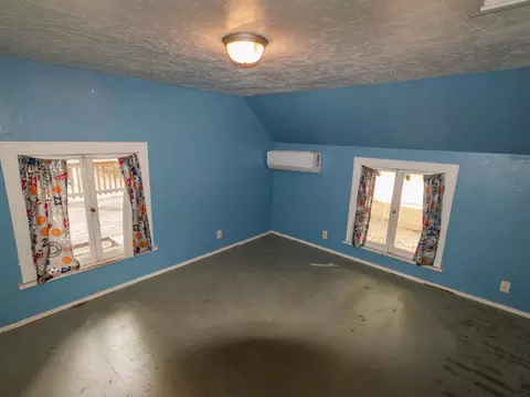 419 E Main St, Rogue River, OR 97537 photo 19
