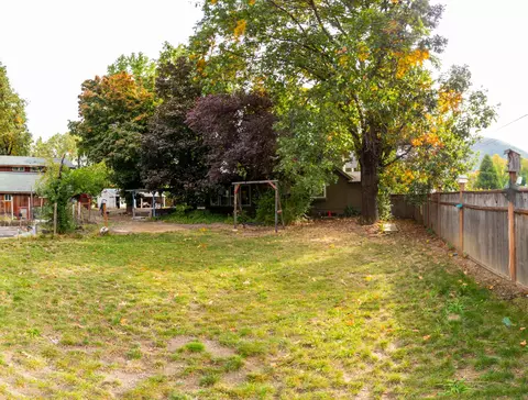 419 E Main St, Rogue River, OR 97537 photo 37