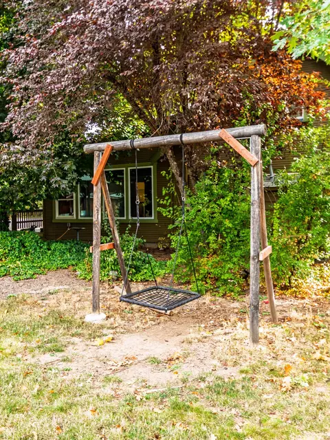 419 E Main St, Rogue River, OR 97537 photo 38