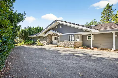 13250 Highway 238, Applegate, OR 97530