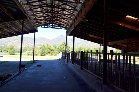 15950 Highway 238, Applegate, OR 97530 photo 8