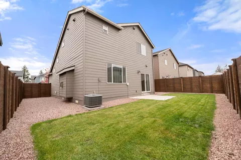 20520 SEvian Ave, Bend, OR 97702 photo 37