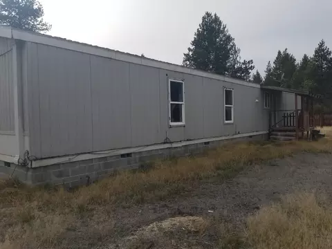 8859 Split Rail Rd, La Pine, OR 97739 photo 12
