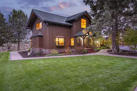 18495 Crawford Trl, Sisters, OR 97759