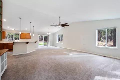 Living - 60026 Turquoise Rd, Bend, OR 97702 photo 2 of 5