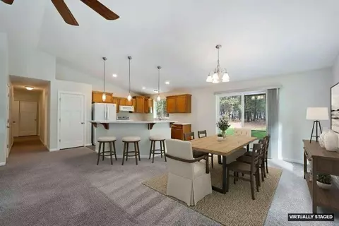 Dining - 60026 Turquoise Rd, Bend, OR 97702 photo 1 of 1