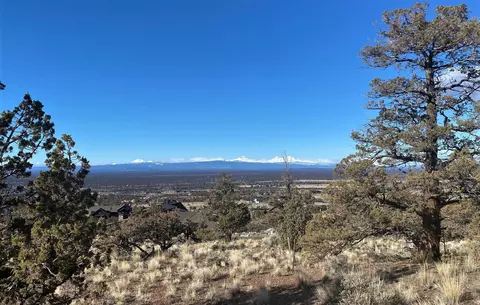 hat rock loop #HOME 600, Powell Butte, OR 97753