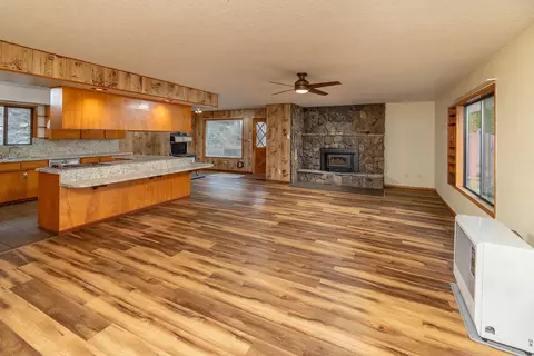 33084 Cougar Mountain Rd, Mitchell, OR 97750 photo 14