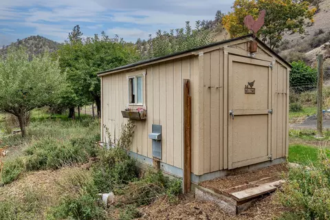 33084 Cougar Mountain Rd, Mitchell, OR 97750 photo 37