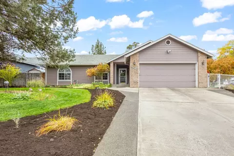 2987 NE Oakley Ct, Bend, OR 97701
