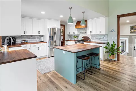 Kitchen - 61405 Steens Mountain Loop, Bend, OR 97702 photo 2 of 6