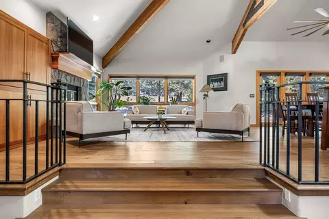 Living - 3237 NW Kidd Pl, Bend, OR 97703 photo 1 of 4