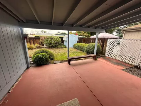 555 Freeman Rd UNIT 85, Central Point, OR 97502 photo 6