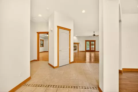 220 Pine Lake Dr, Eagle Point, OR 97524 photo 55