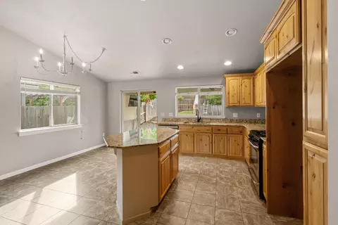 507 Sienna Hills Dr, Eagle Point, OR 97524 photo 12