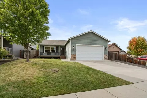 507 Sienna Hills Dr, Eagle Point, OR 97524 photo 3