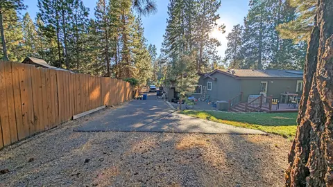 19032 Pumice Butte Rd, Bend, OR 97702 photo 30