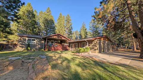 19032 Pumice Butte Rd, Bend, OR 97702 photo 2