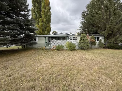 4000 Round Lake Rd #SPC 98, Klamath Falls, OR 97601