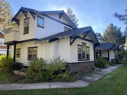 1399 NW Fort Clatsop St #1&2, Bend, OR 97703
