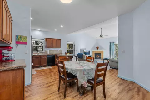 3280 NE Jonahs Ct, Bend, OR 97701 photo 6