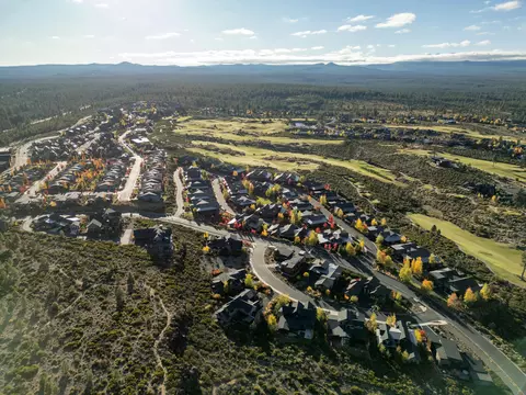 61354 Lost Hollow Loop, Bend, OR 97702 photo 16