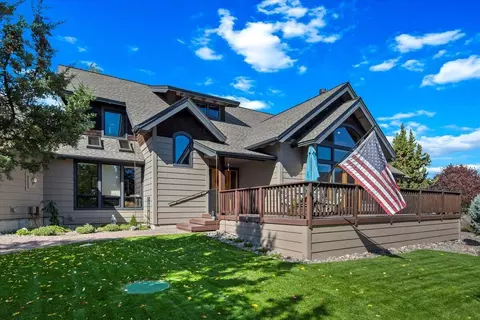 1777 Turnstone Rd, Redmond, OR 97756