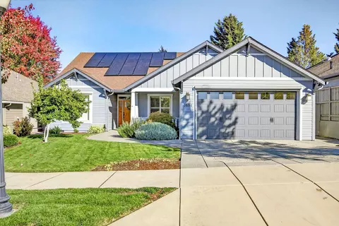 3681 Windgate St, Medford, OR 97504