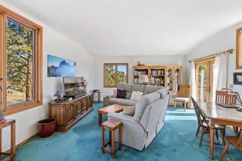 Living - 66001 Waldron Trl, Bend, OR 97703 photo 7 of 8