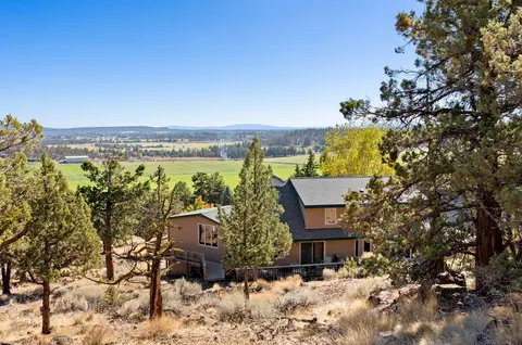 Exterior - 66001 Waldron Trl, Bend, OR 97703 photo 9 of 14