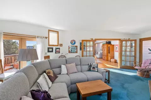 Living - 66001 Waldron Trl, Bend, OR 97703 photo 6 of 8