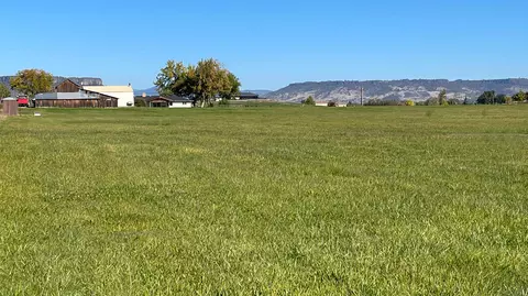 Other - 3373 Scenic Ave, Central Point, OR 97502 photo 24 of 39