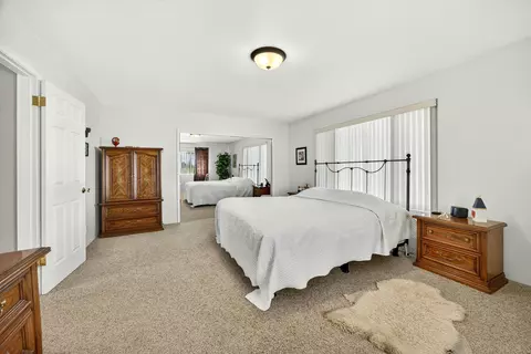 Bedroom - 3373 Scenic Ave, Central Point, OR 97502 photo 3 of 3