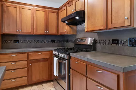 Kitchen - 1848 NE 14th St, Bend, OR 97701 photo 3 of 3