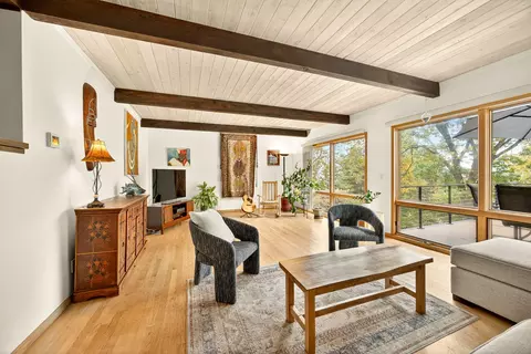 1012 Pinecrest Ter, Ashland, OR 97520