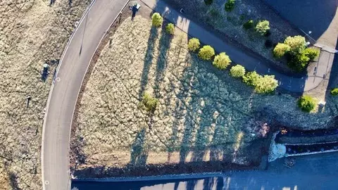 View/Area - 1214 Overlook Dr, Eagle Point, OR 97524 photo 1 of 5