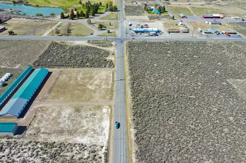 2000 Christmas Valley Hwy, Christmas Valley, OR 97641