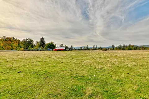 6626 Holland Loop Rd, Cave Junction, OR 97523 photo 8