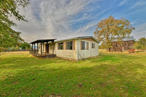 6626 Holland Loop Rd, Cave Junction, OR 97523 photo 5
