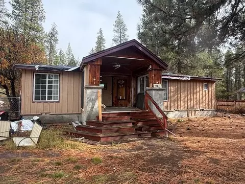 55916 Snow Goose Rd, Bend, OR 97707